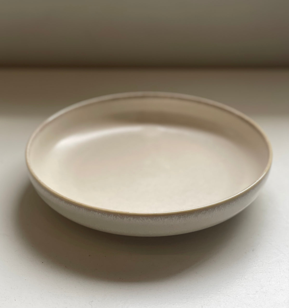 Wabisabi Pearl High Edged Plate