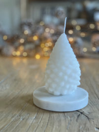 Pinecone Candles