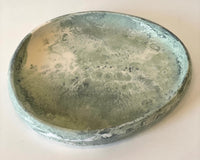 Wesley Resin Sage Pebble Tray- Small