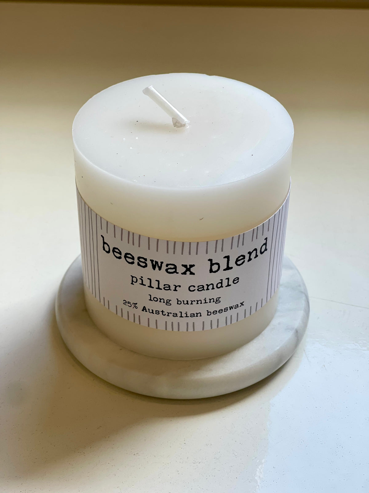 Nuvolo White Marble Holders