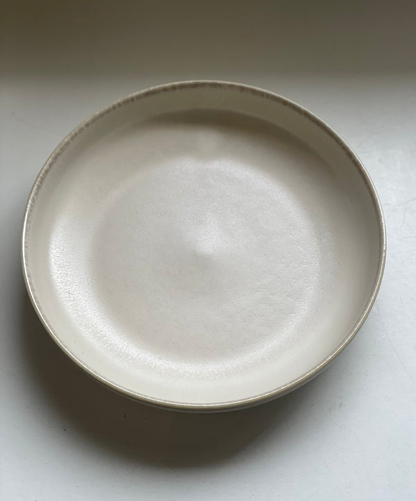 Wabisabi Pearl High Edged Dinner Plate