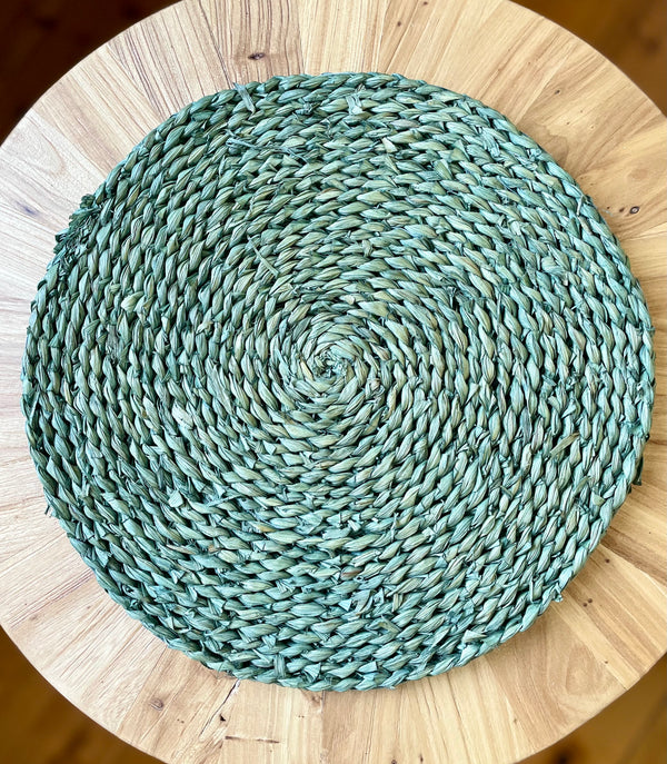 Braided placemat