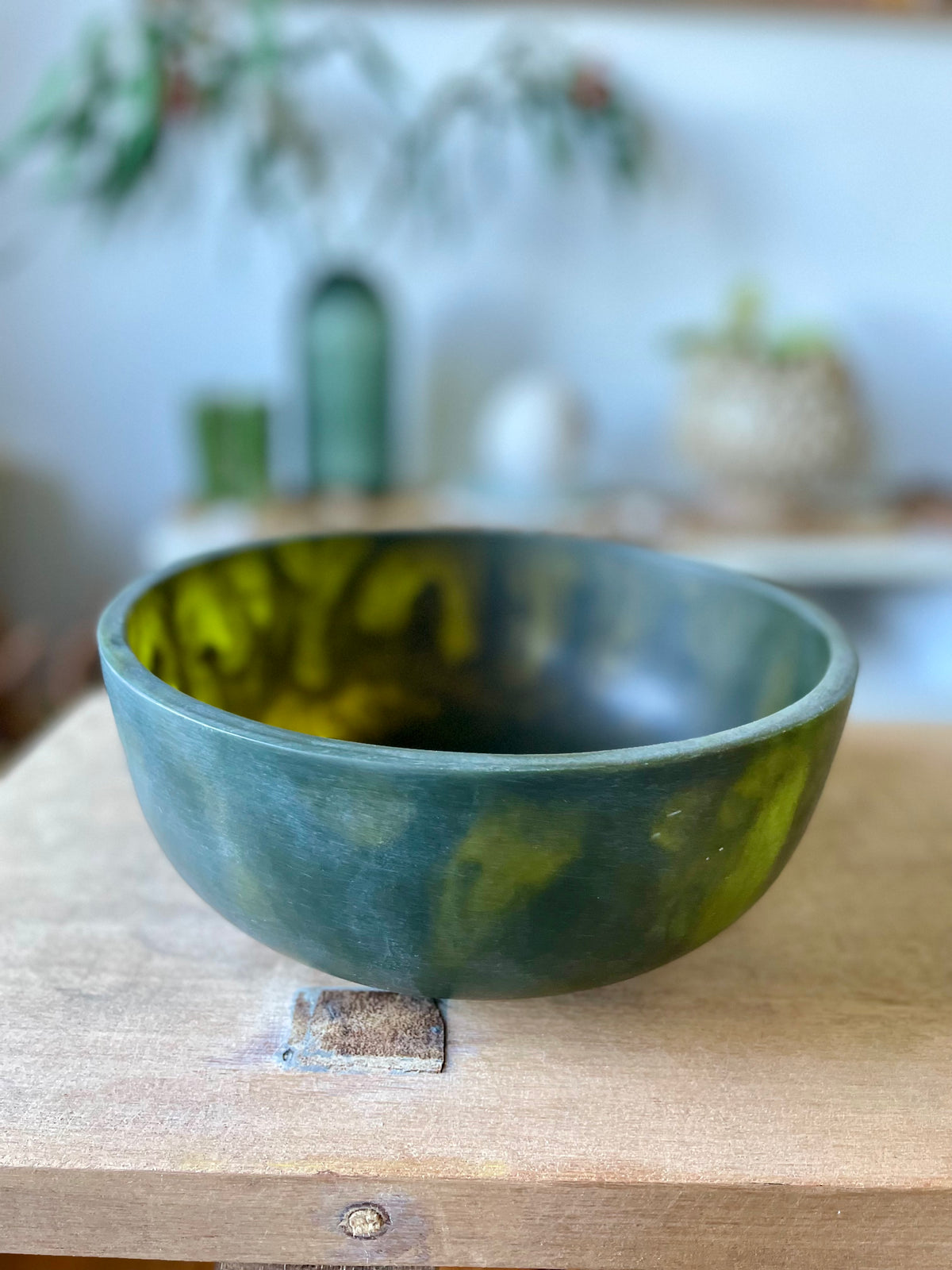 Kip Resin Salad Bowl Pesto
