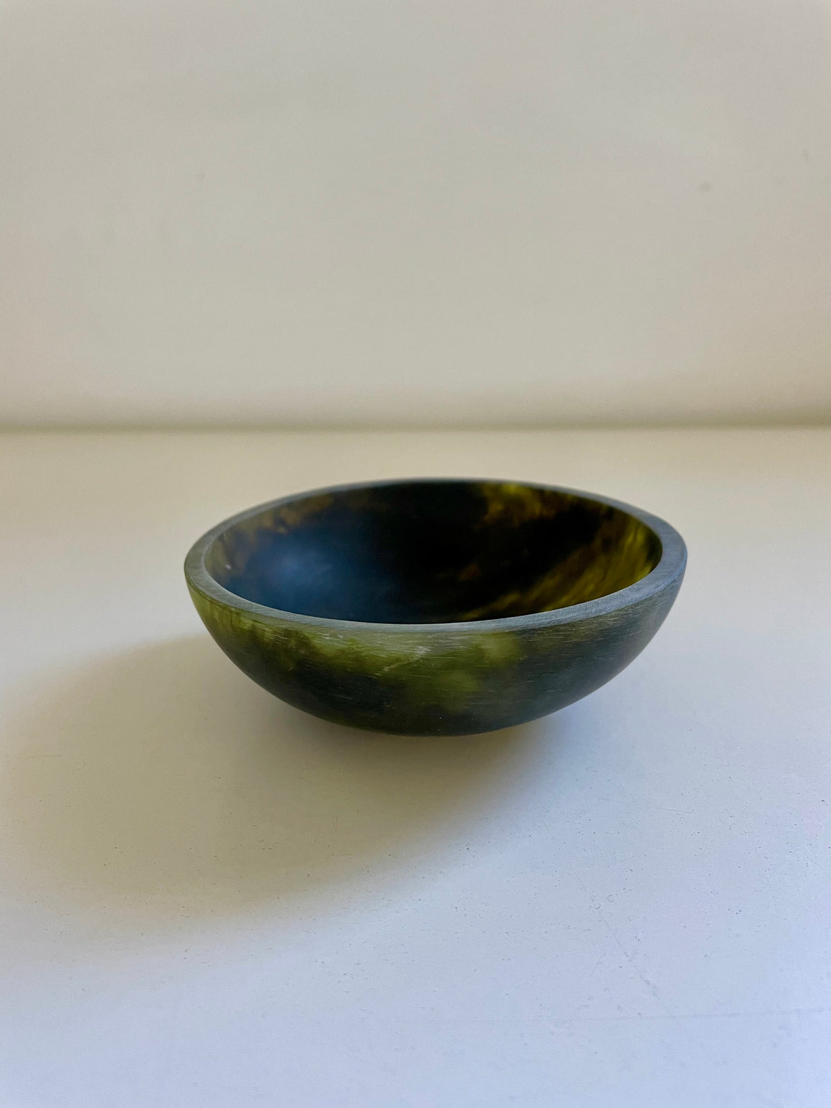 Kip Resin Small Bowl Pesto