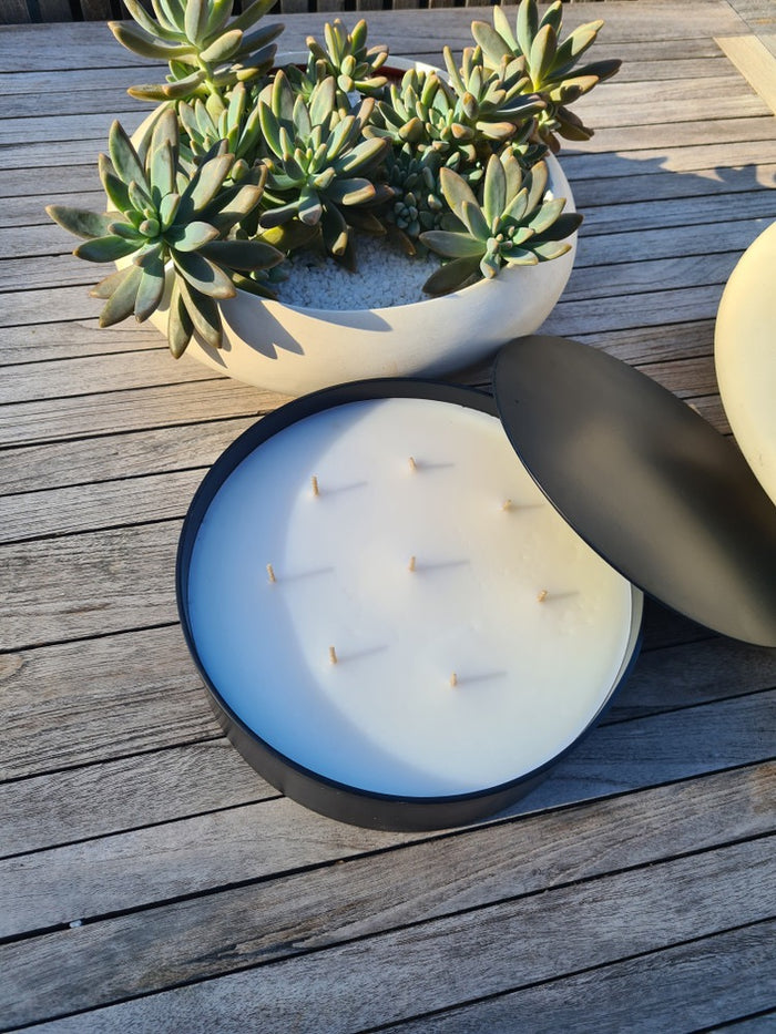 Grande Luxe - Bamboo and White Lily