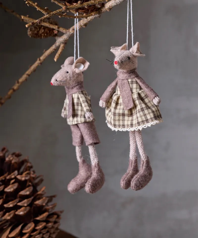Brown Hilary Mouse Hanging