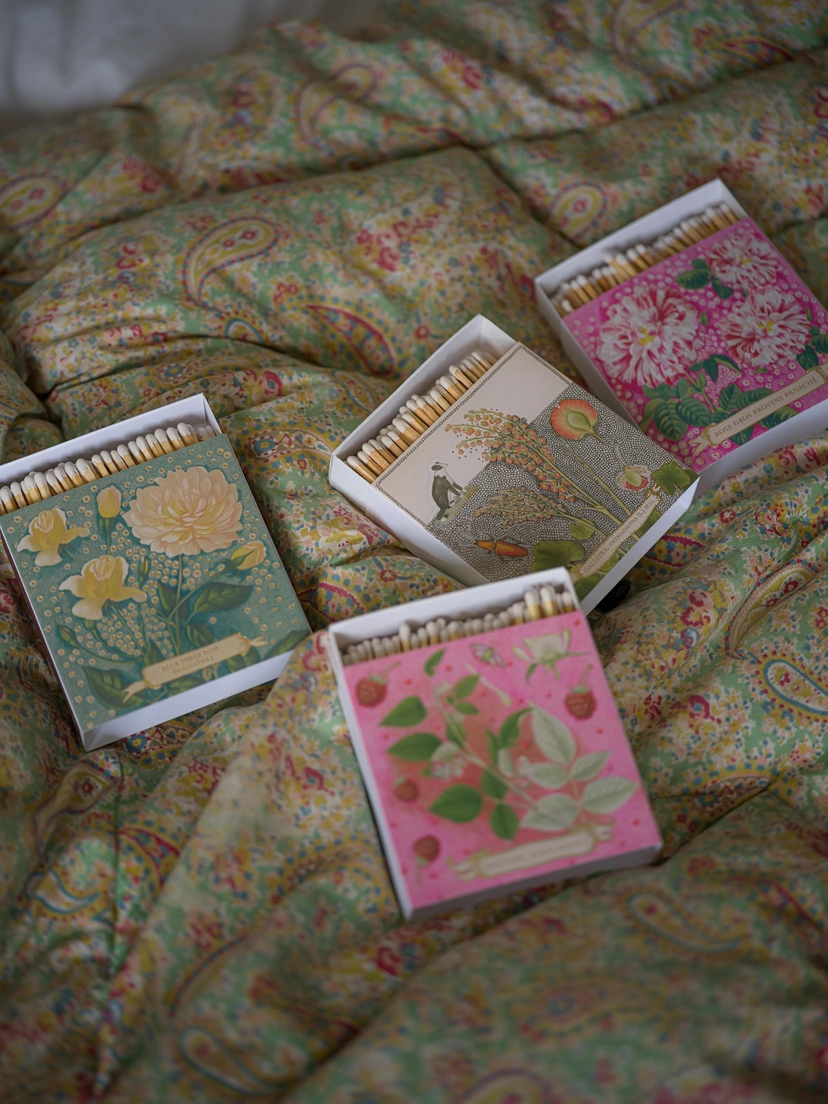 Rose Perle D'or Matches