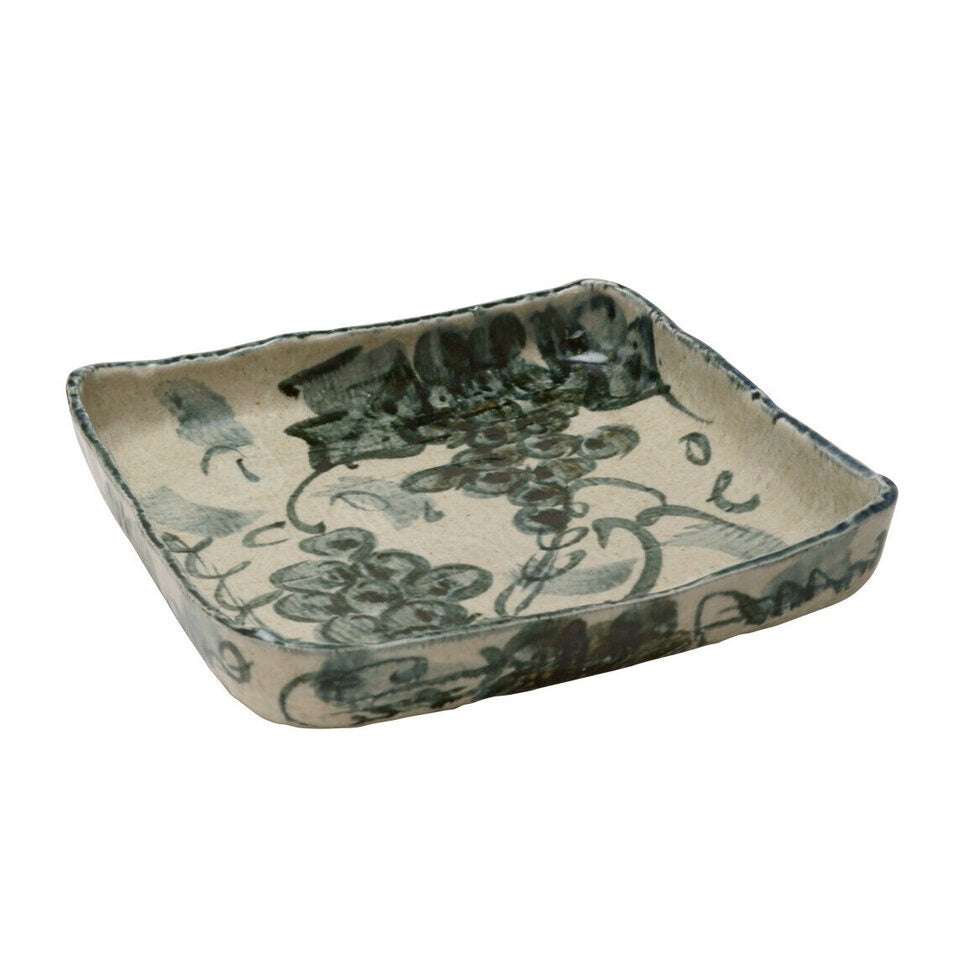 KOSOME BUDOH vines serving dish