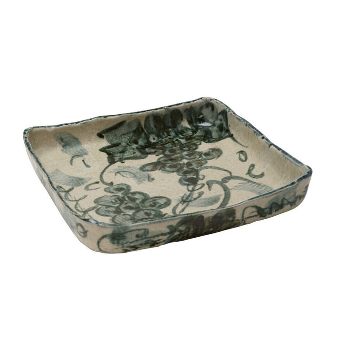 KOSOME BUDOH vines serving dish