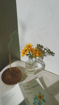 Flower Timber Incense Holder