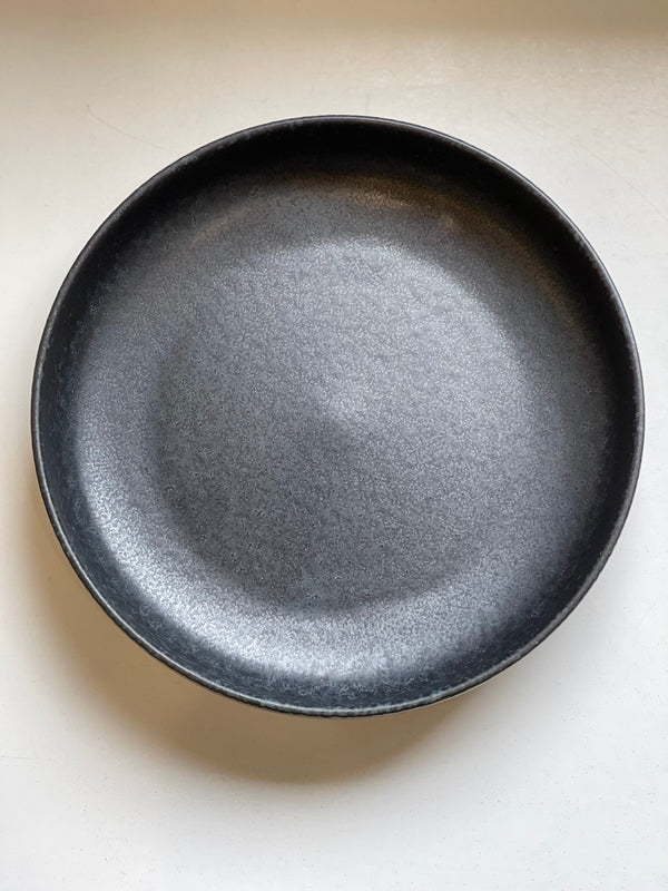 Wabisabi Black High Edged Dinner Plate