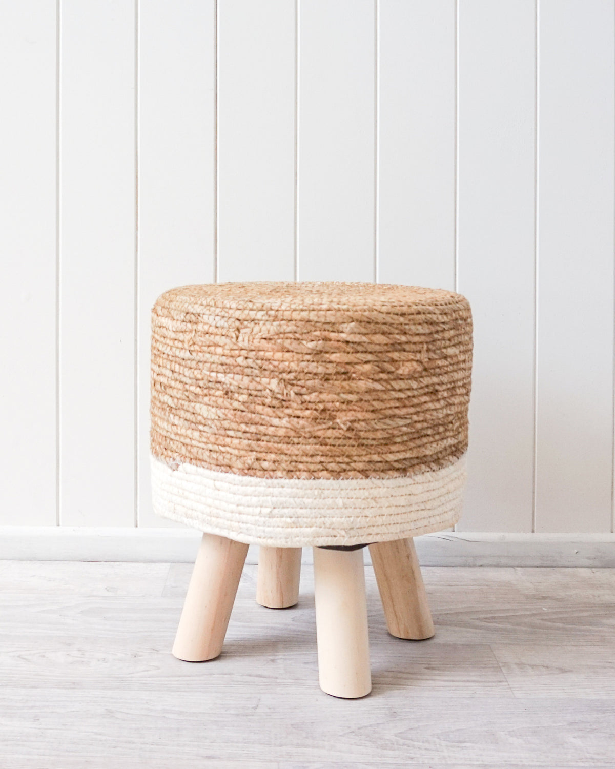 Laila Stool