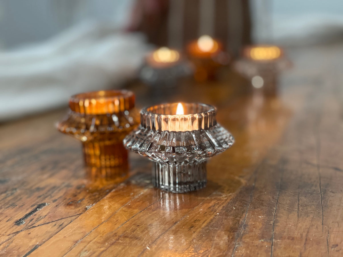 Aida Candle Holder